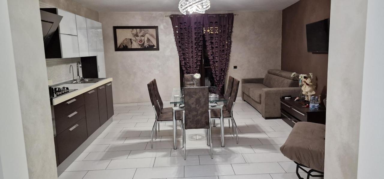 Fashion House Napoli Apartment Екстериор снимка