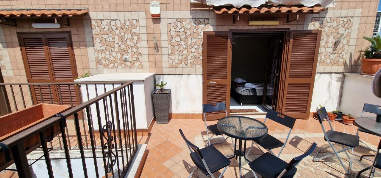 Fashion House Napoli Apartment Екстериор снимка